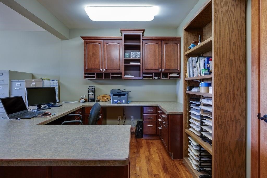 Single Family 4BR 4BA - 3027 Castleton Crossing, Sun Prairie, WI