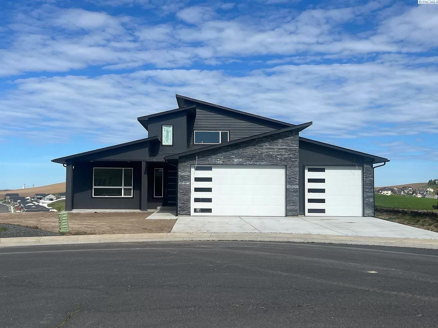 865 SW Windy Pt Ct  