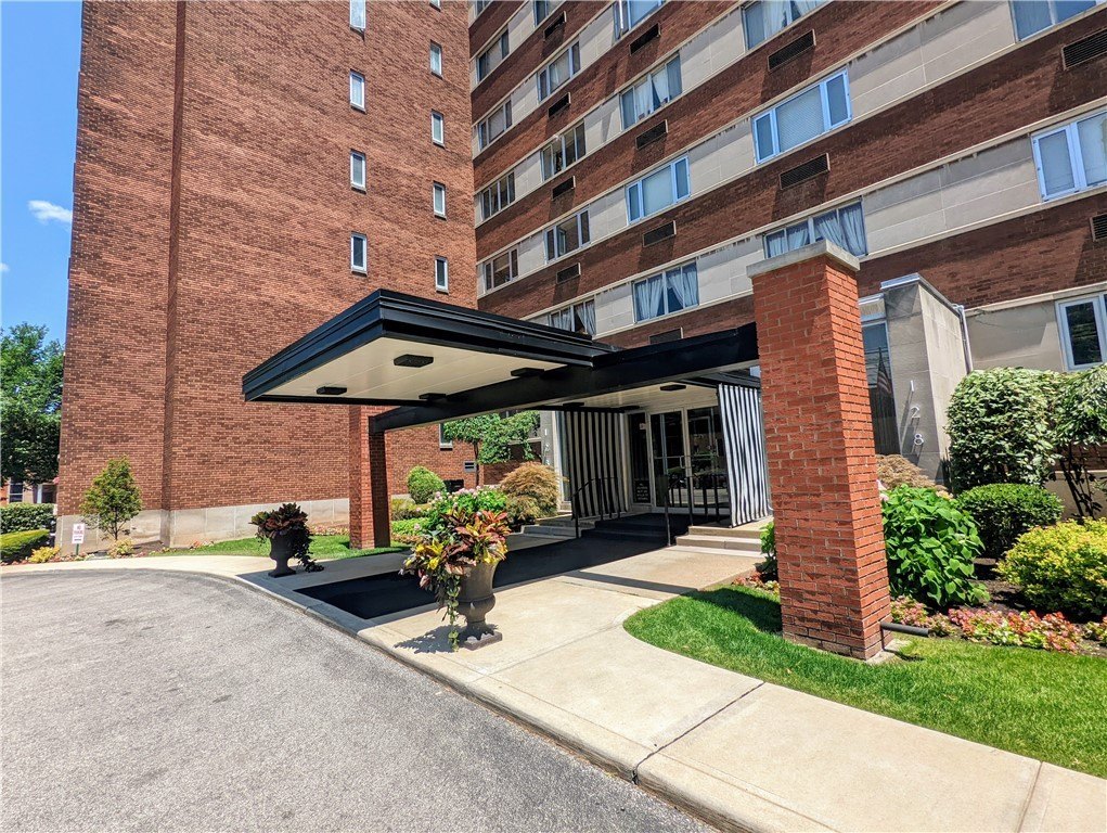 Condo 3BR - 128 N Craig St, Oakland, PA