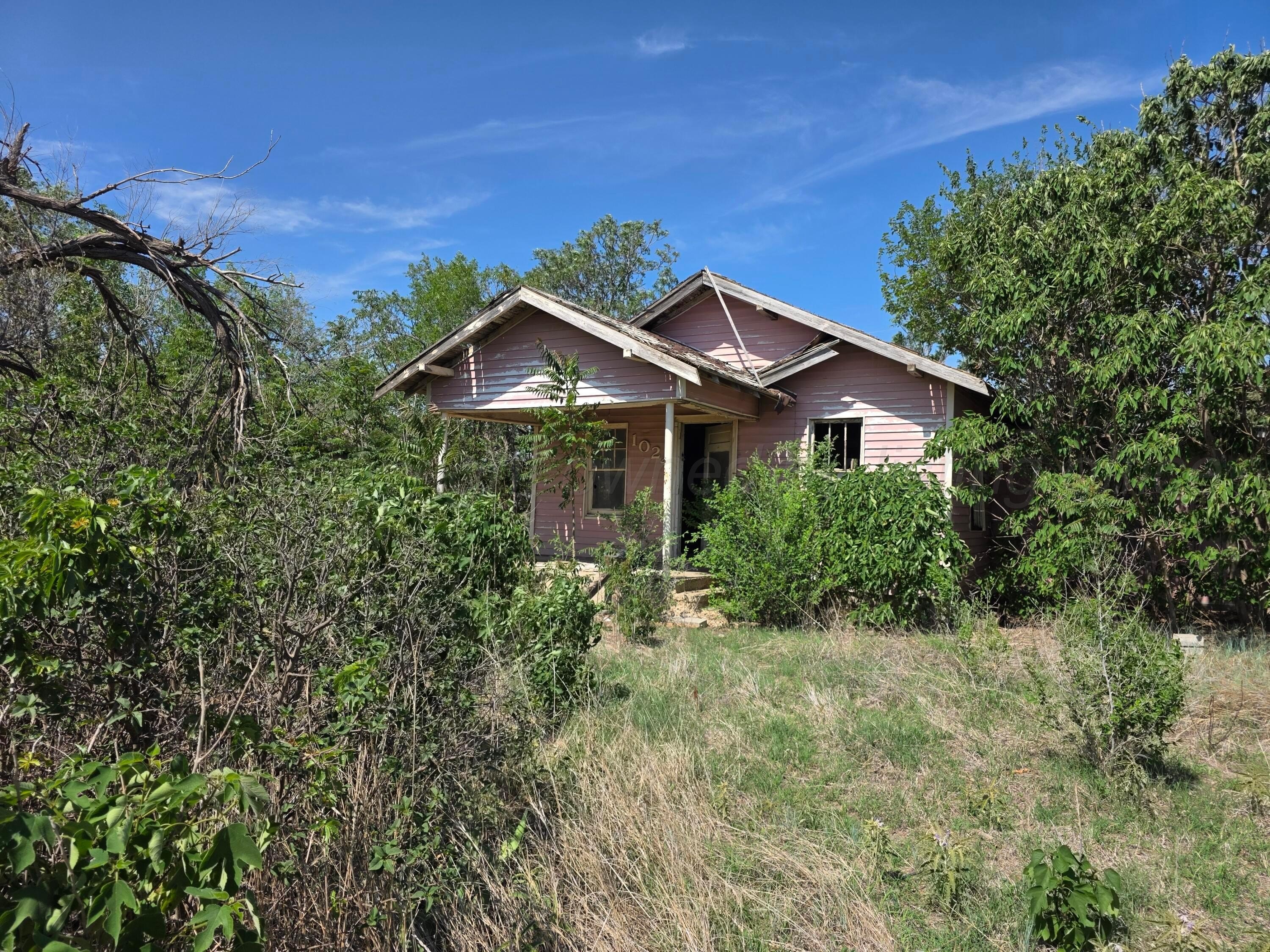 Single Family 2BR 1BA - 1024 S Clark St, Pampa, TX