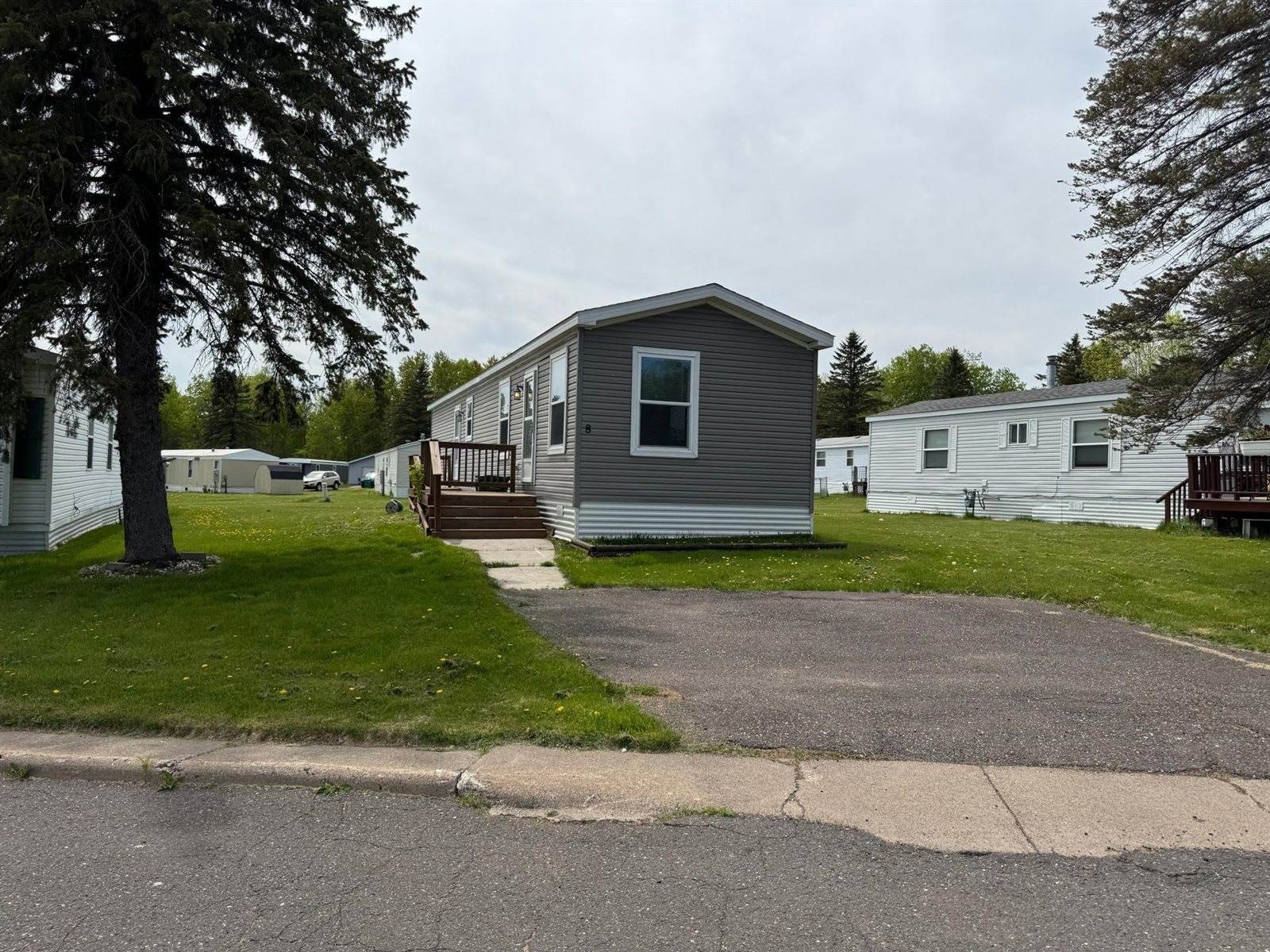 Other 2BR 1BA - 8 Holt Dr., Duluth, MN