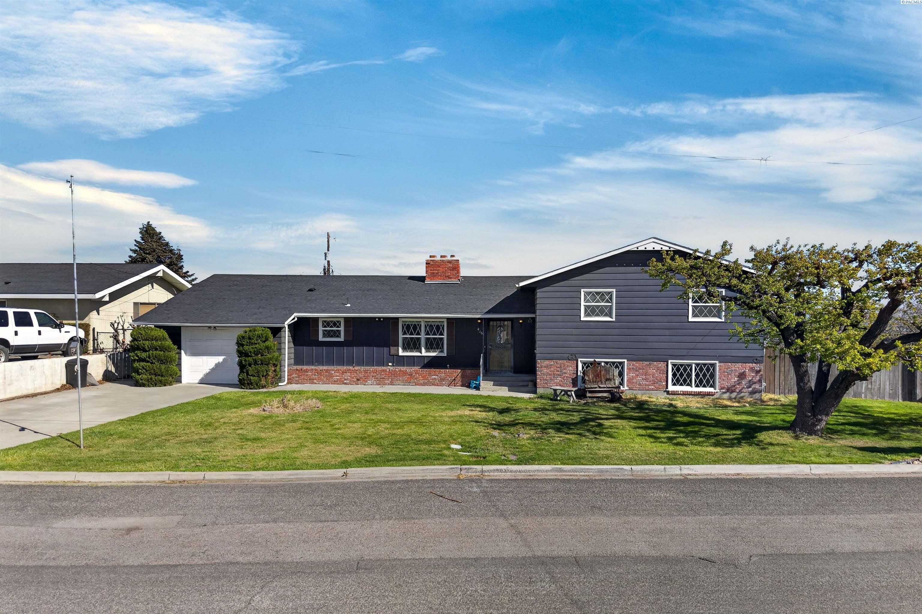 Other 4BR 3BA - 416 W Grandview Ave, Sunnyside, WA