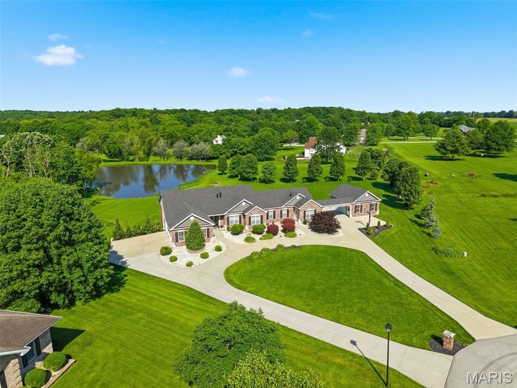 Single Family 6BR 5BA - 5 Prairie Circle Court, O'Fallon, MO