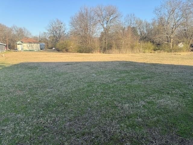 Single Family 3BR 1BA - 1630 Fitzhugh Avenue, Paris, TX