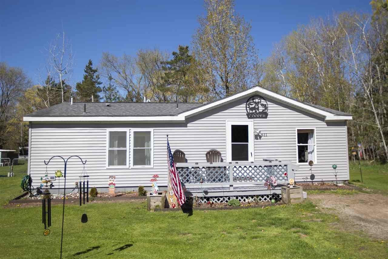 Single Family 2BR 2BA - 611 Jersey, Boyne City, MI