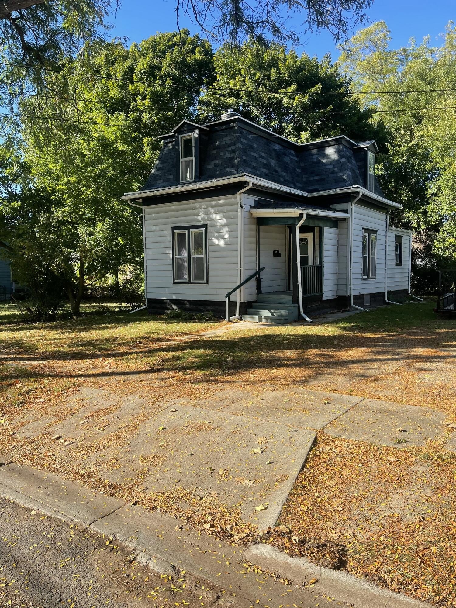 Single Family 3BR 1BA - 1034 Williams Street, Jackson, MI
