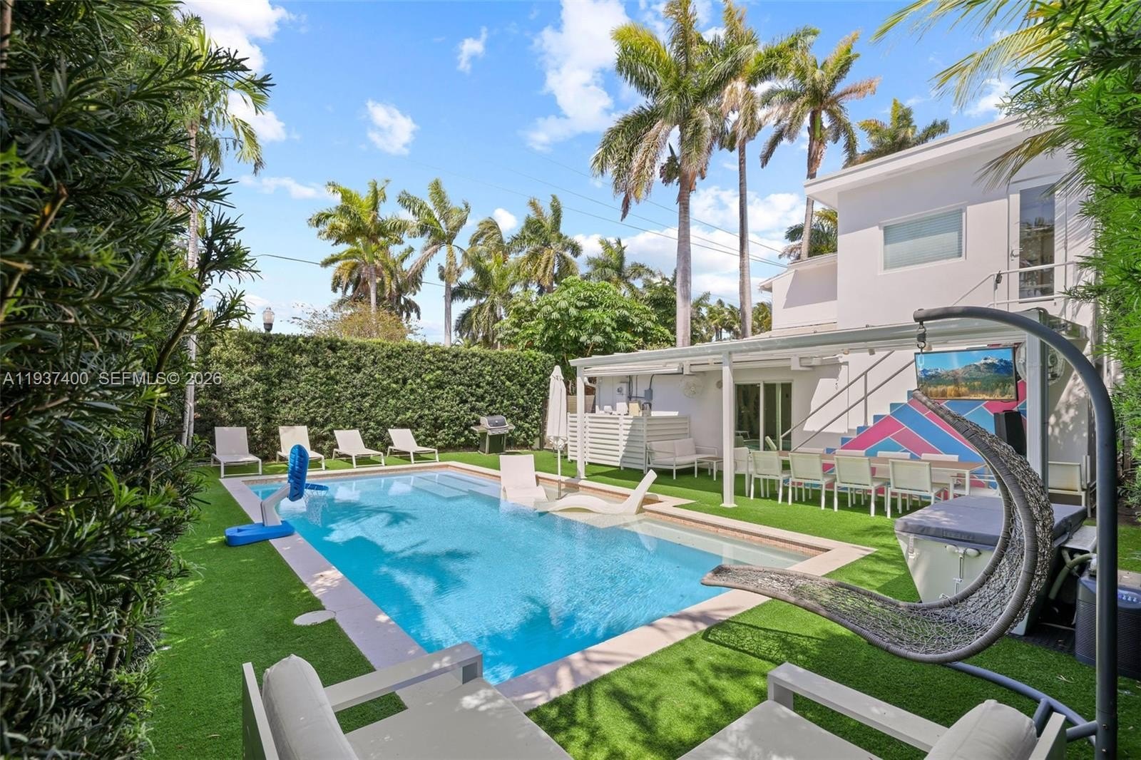 Single Family 4BR 4BA - 4490 Royal Palm Ave, Miami Beach, FL