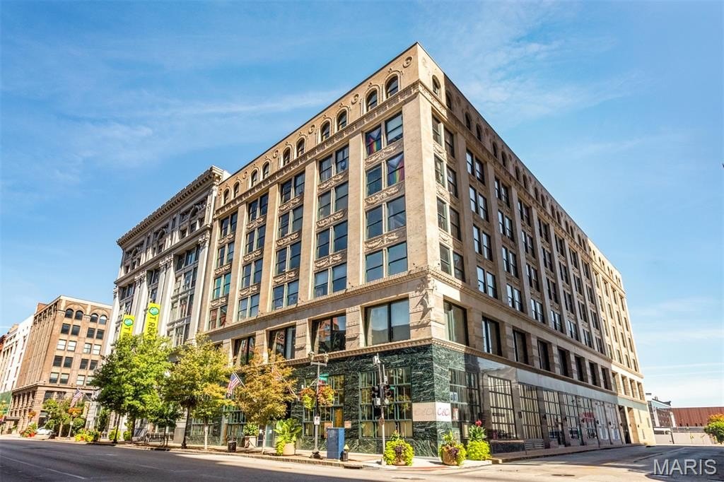 Condo 2BR 2BA - 901 Washington Avenue, St Louis, MO