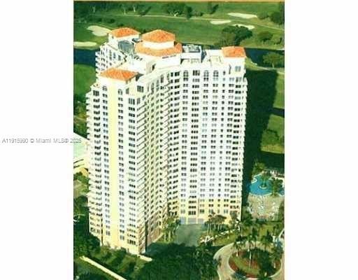 Condo 1BR 1BA - 19501 W Country Club Dr, Aventura, FL
