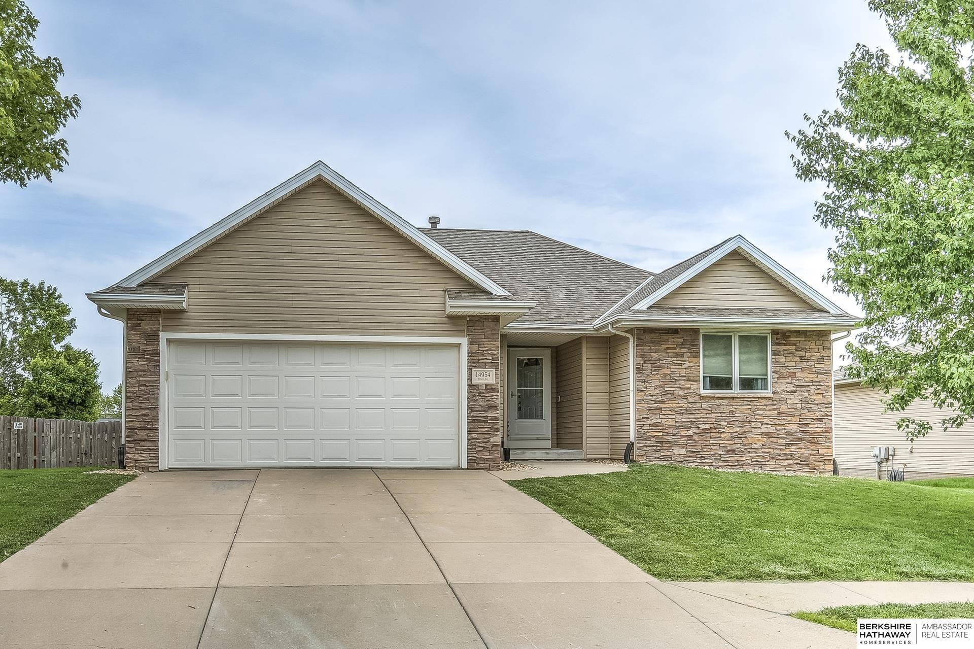 Single Family 4BR 3BA - 14954 Ellison Avenue, Omaha, NE