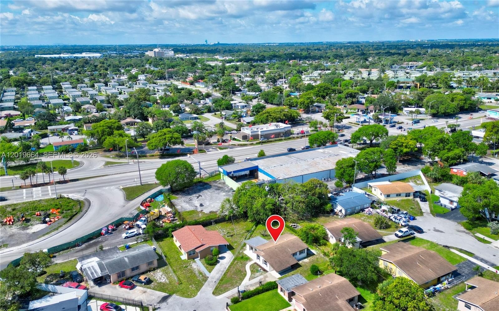 Single Family 3BR 2BA - 1031 NW 23rd Way, Fort Lauderdale, FL