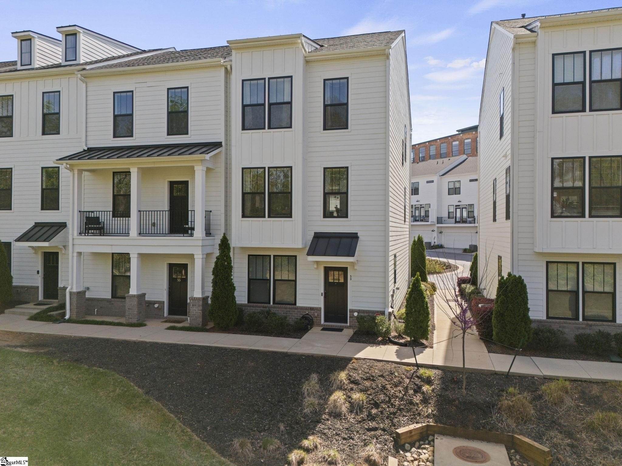 Single Family 3BR 3BA - 53 Millside Circle, Greenville, SC