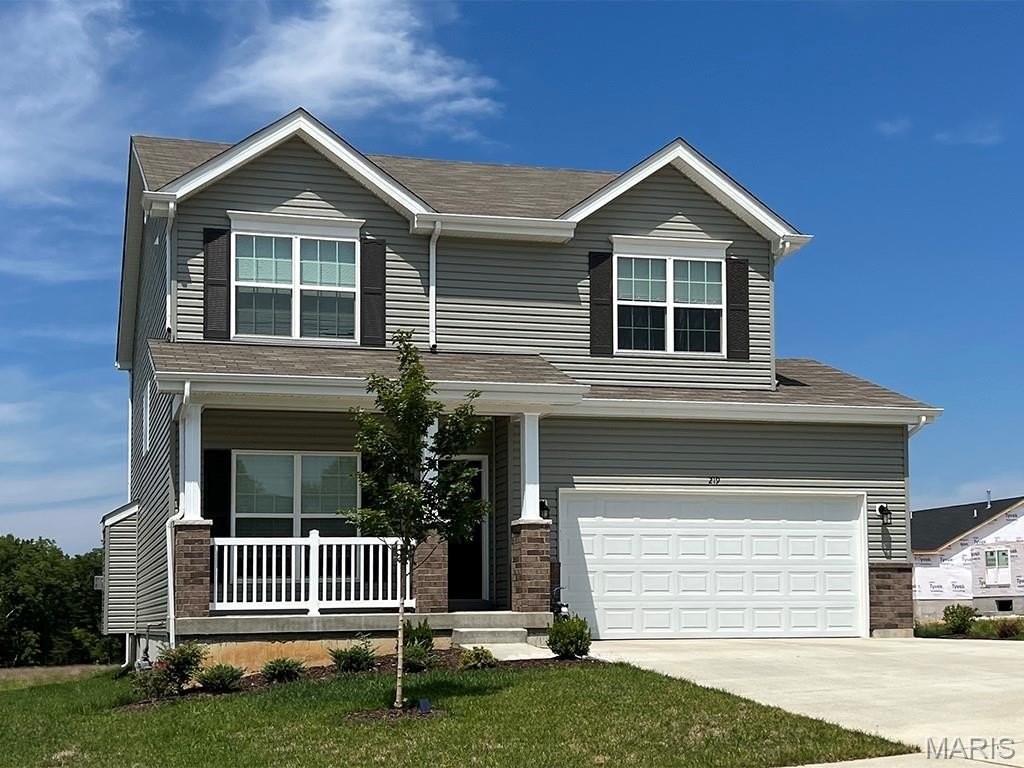 Single Family 4BR 3BA - 3 Sterling at Riverstone, Florissant, MO