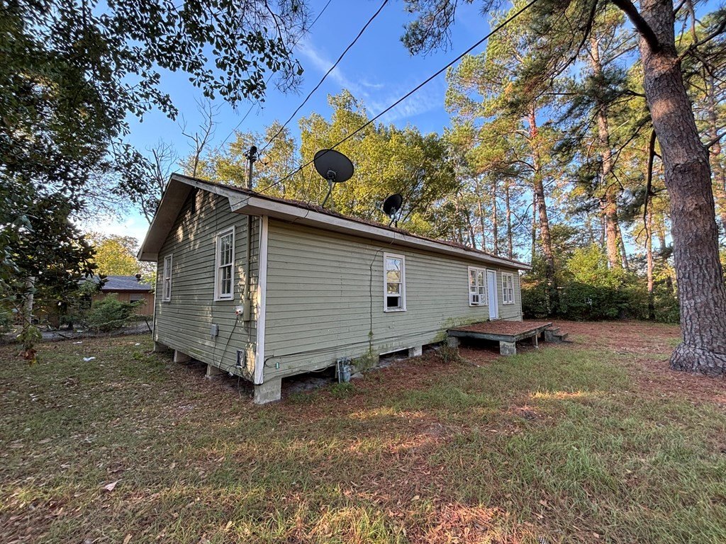 Single Family 3BR 1BA - 729 Seventh Street, Adel, GA
