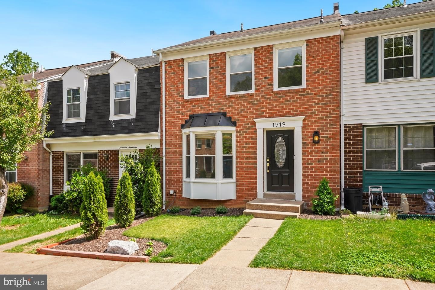 Single Family 3BR 4BA - 1919 MARINER LN, WOODBRIDGE, VA