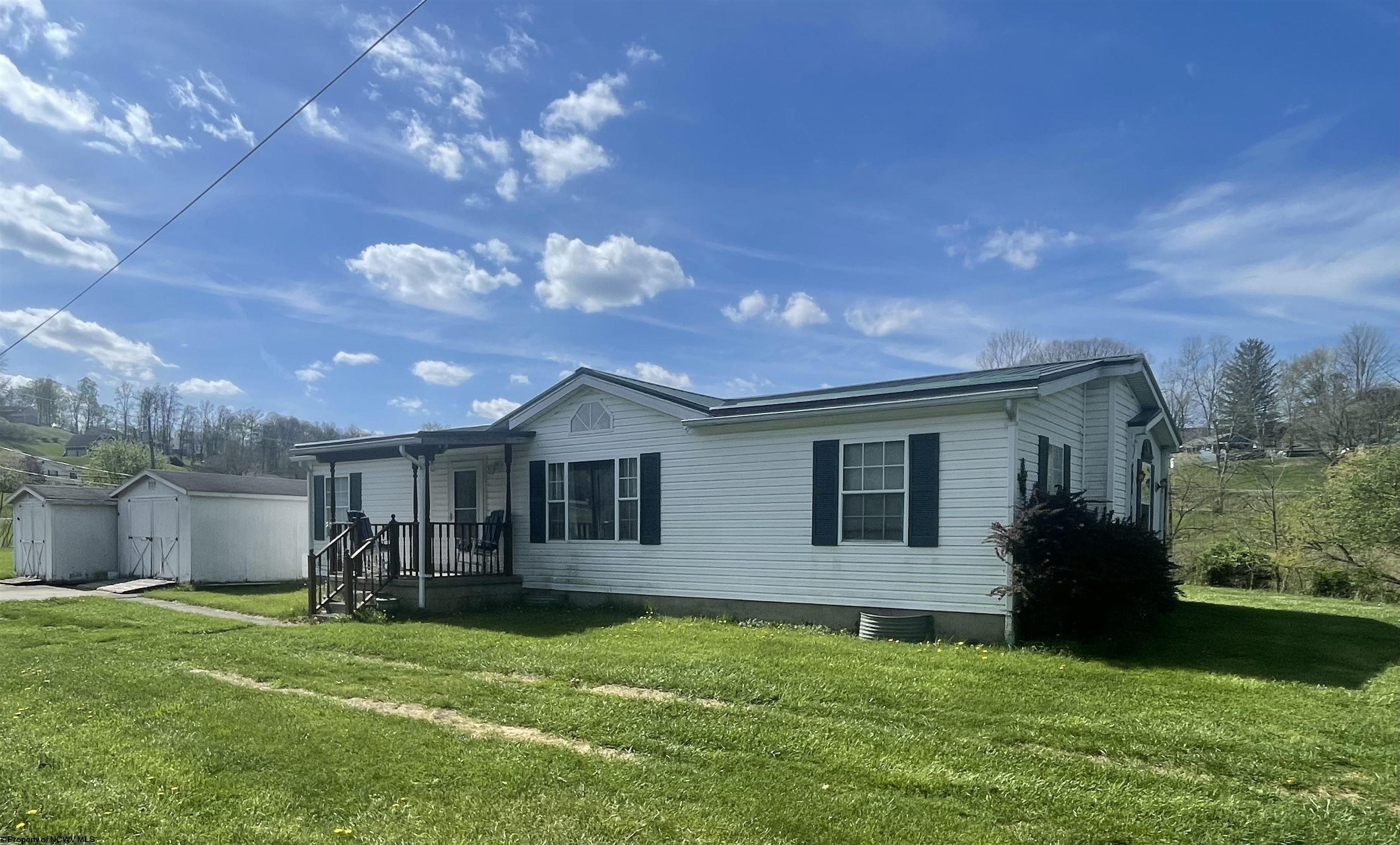 Single Family 3BR 2BA - 38 Seth Court, Bridgeport, WV