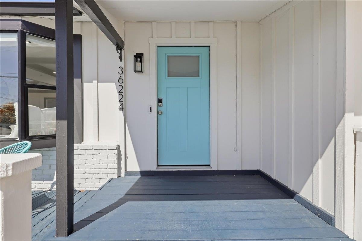 Single Family 4BR 2BA - 36224 Sandalwood ST, NEWARK, CA