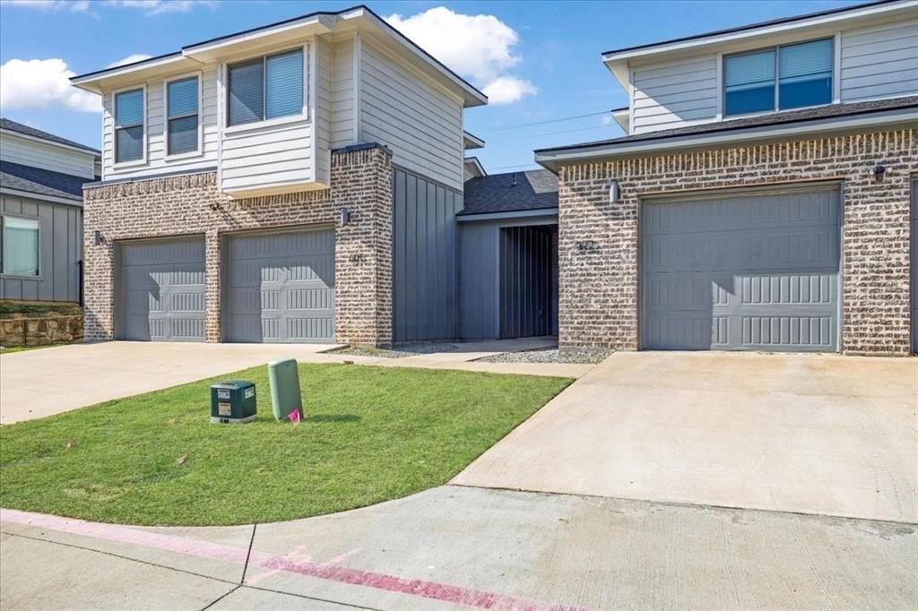 Condo 3BR 3BA - 3060 W Crawford Street, Denison, TX