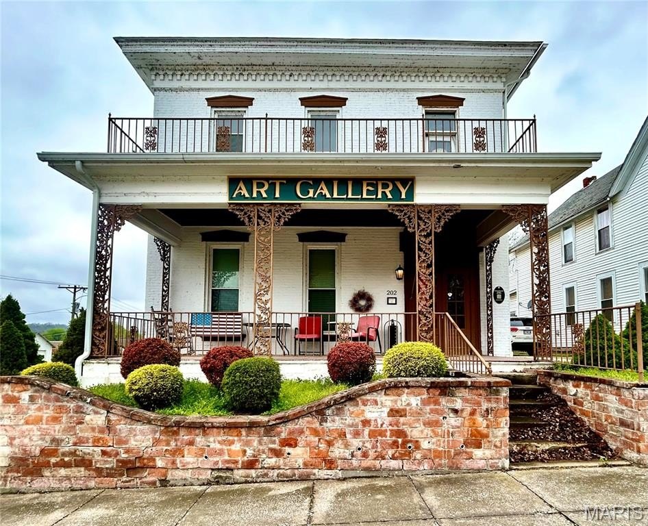 Single Family 3BR 2BA - 202 N 3rd Street, Louisiana, MO