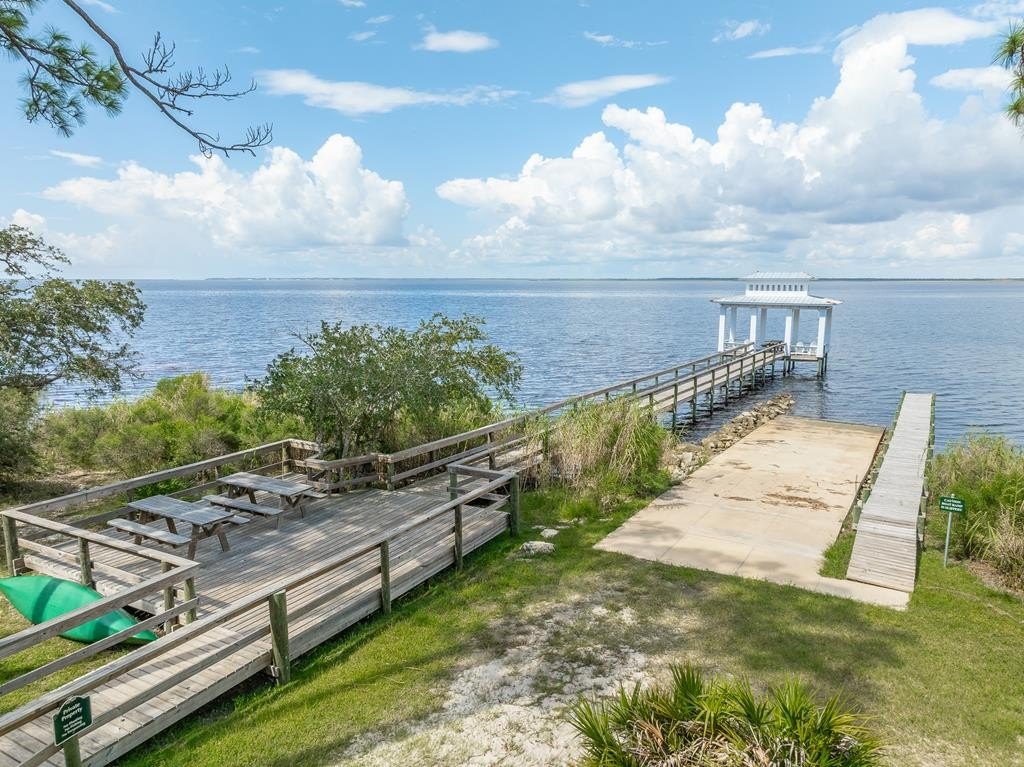 Other - 300 Sweet Bay Cir, Eastpoint, FL