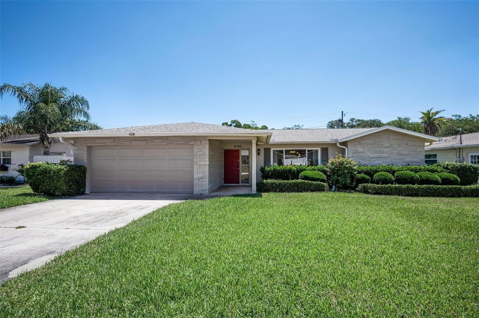 9083 Briarwood Dr  