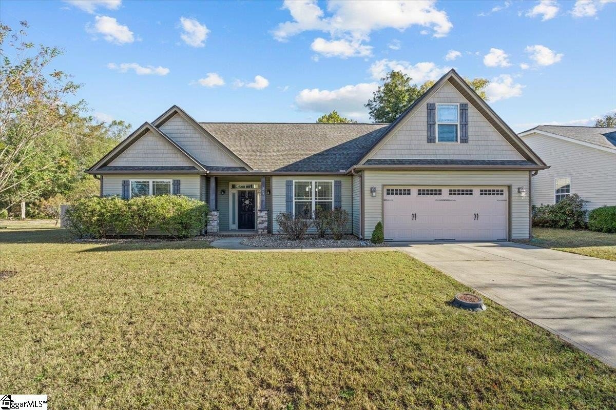 Single Family 3BR 2BA - 247 Finley Hill Court, Simpsonville, SC