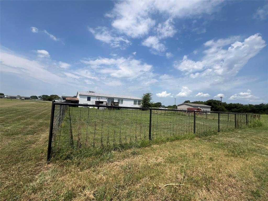 Manufactured Housing 4BR 2BA - 120 Pine Ridge Circle, Southmayd, TX