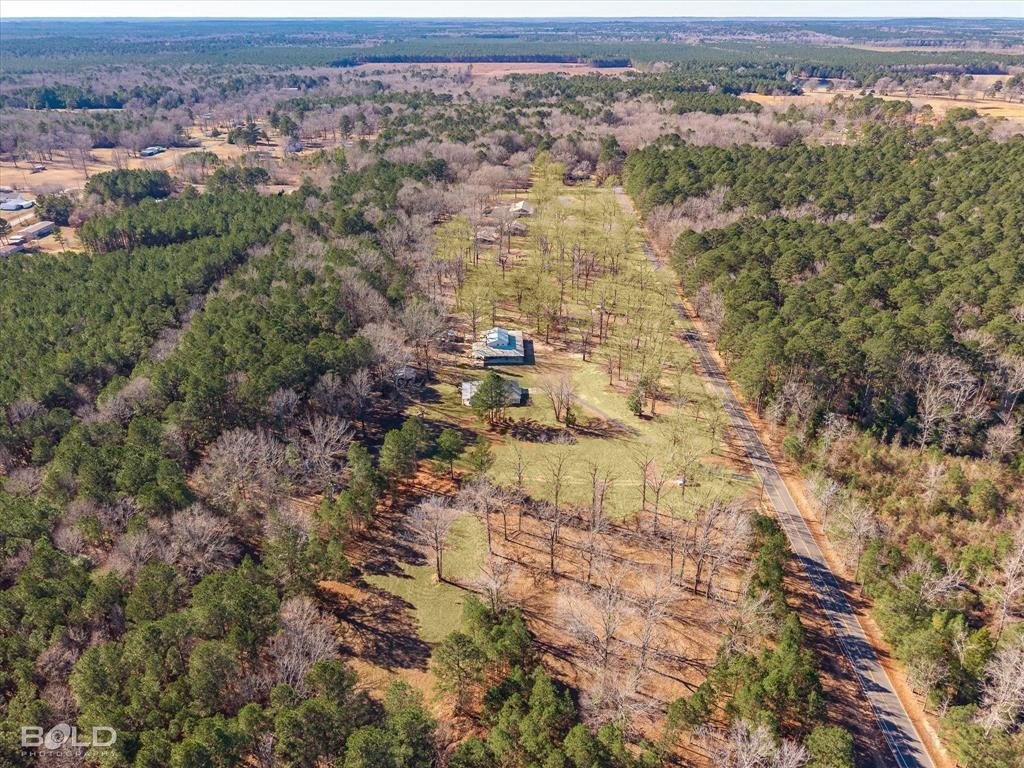 Single Family 2BR 3BA - 136 Scarborough Road, Benton, LA