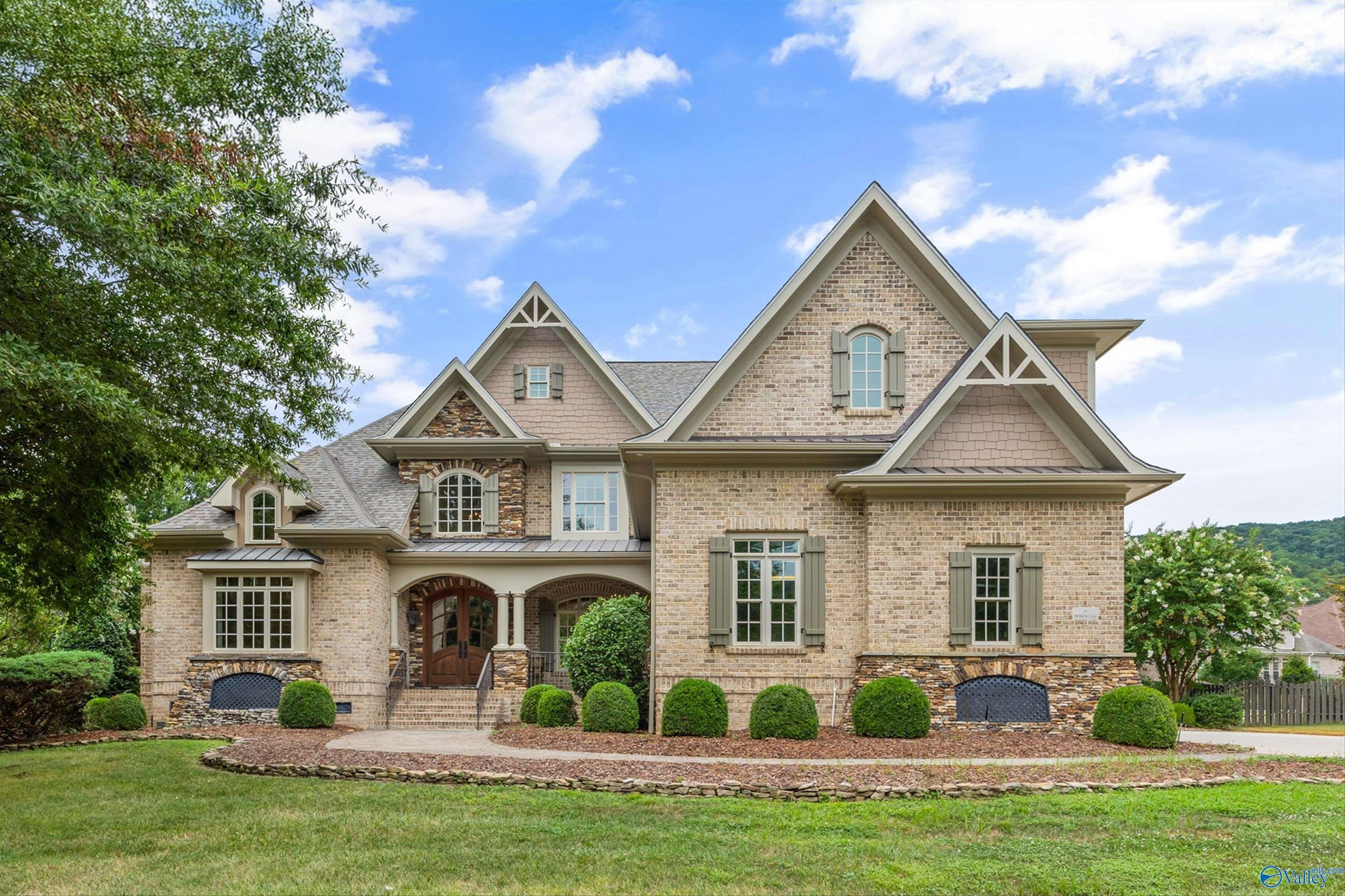 Single Family 4BR 5BA - 31 Mcmullen Lane, Gurley, AL