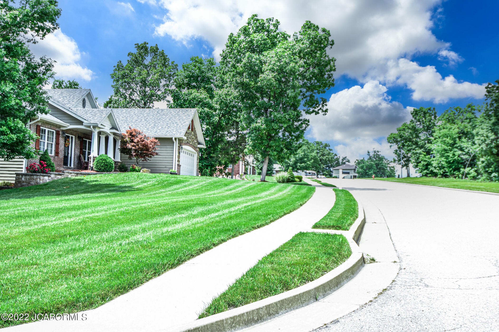 3613 CODY Dr