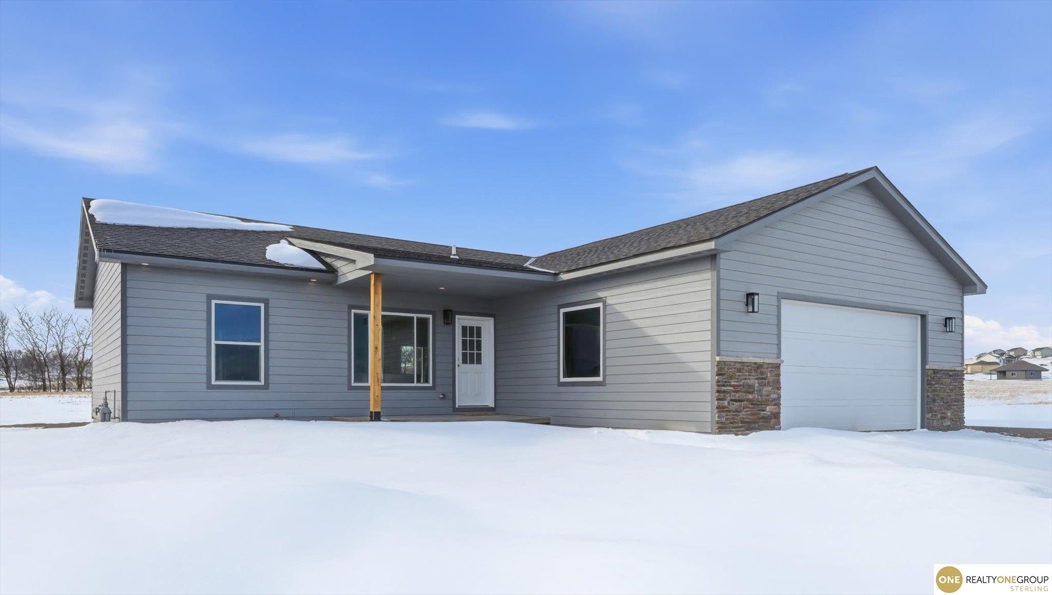 Single Family 3BR 2BA - 210 Harvest Hills Drive, Woodbine, IA