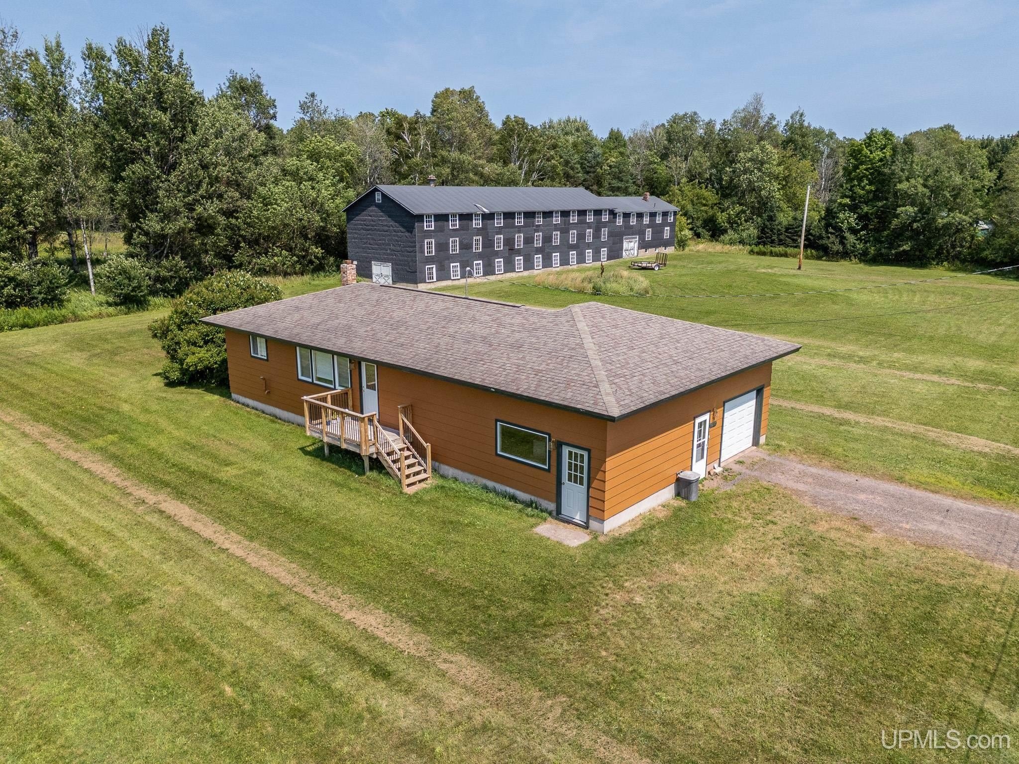 Single Family 2BR 1BA - 4908 Margaret Street, Ironwood, MI
