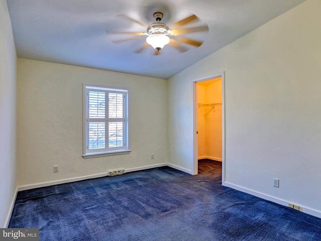 Single Family 3BR 2BA - 111 LOGANBERRY LN, REHOBOTH BEACH, DE