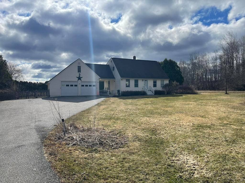Single Family - 467 Ridge Rd., Fairfield, ME
