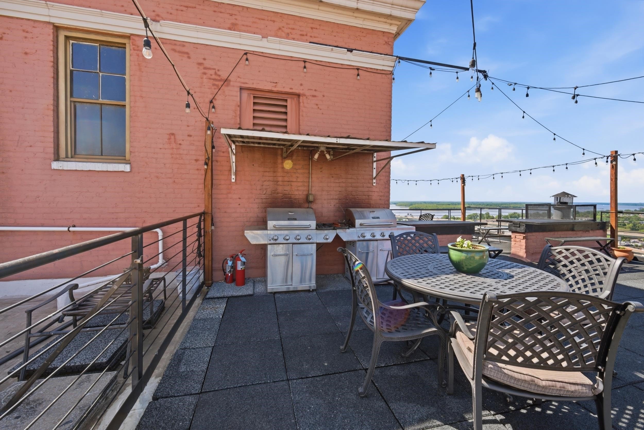 Condo 1BR 1BA - 109 N MAIN St, Memphis, TN