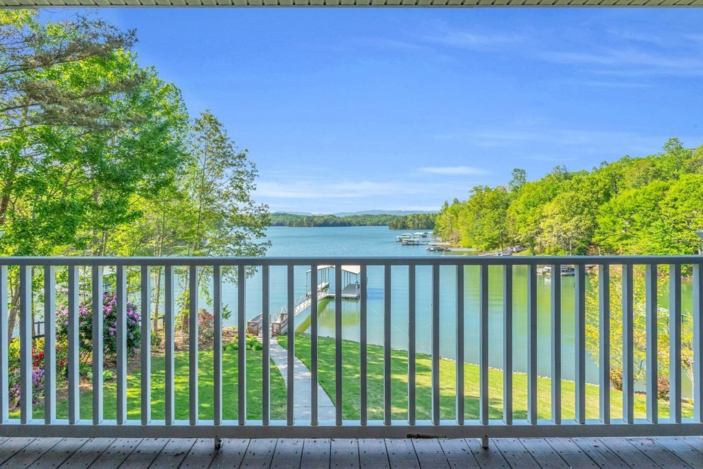 Single Family 4BR 4BA - 703 Cherokee Hills, Hiawassee, GA