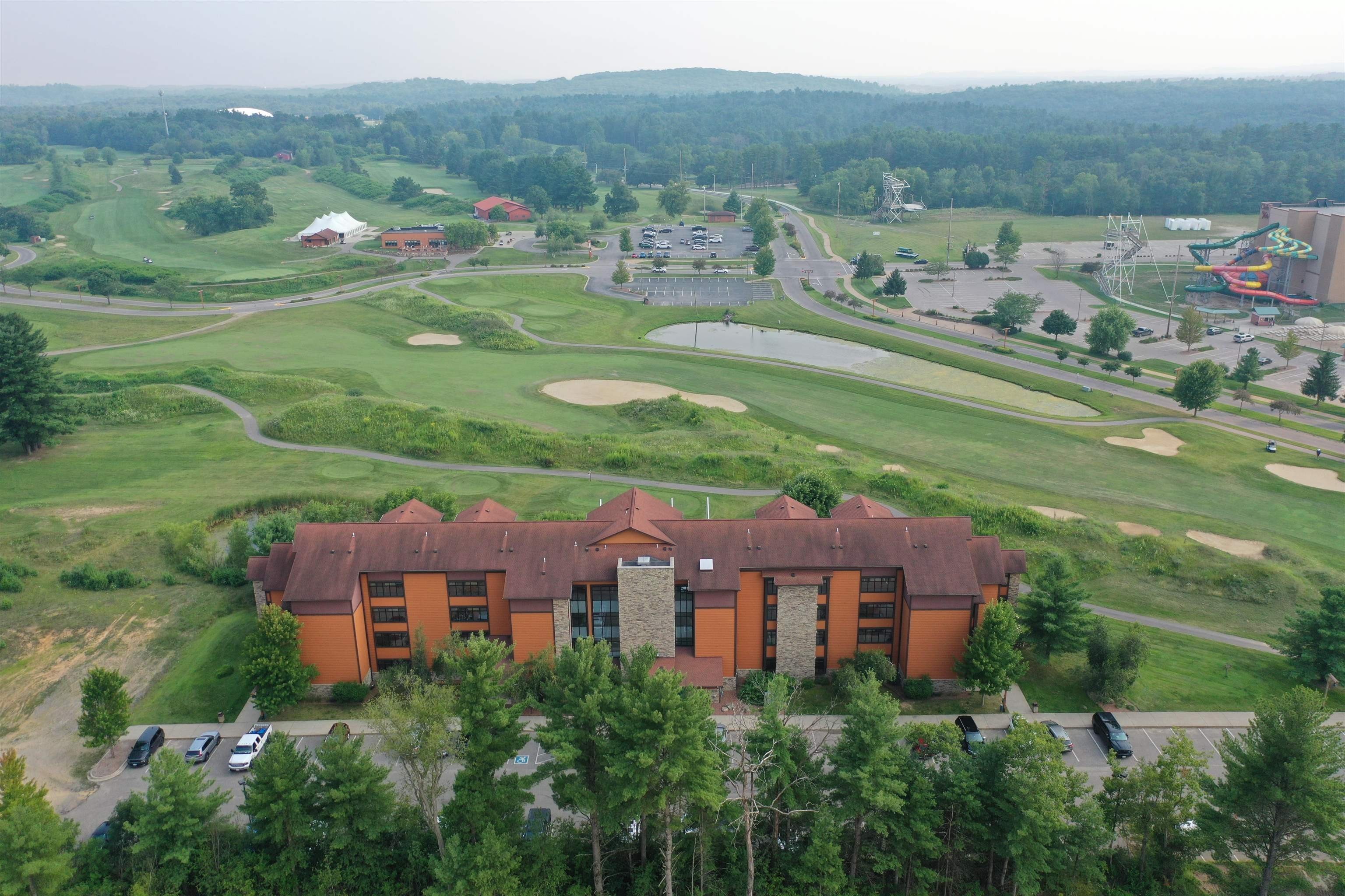 Condo 1BR 1BA - 2504 River Rd, Wisconsin Dells, WI