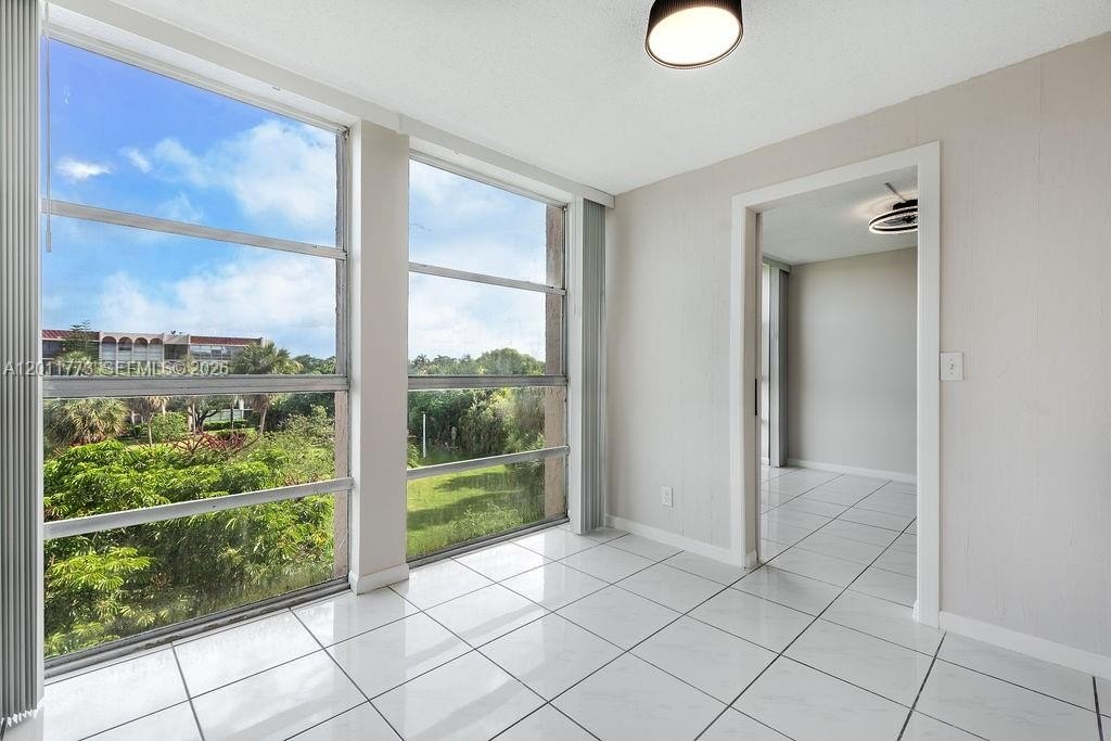 Condo 2BR 2BA - 2101 Atlantic Shores Blvd, Hallandale Beach, FL