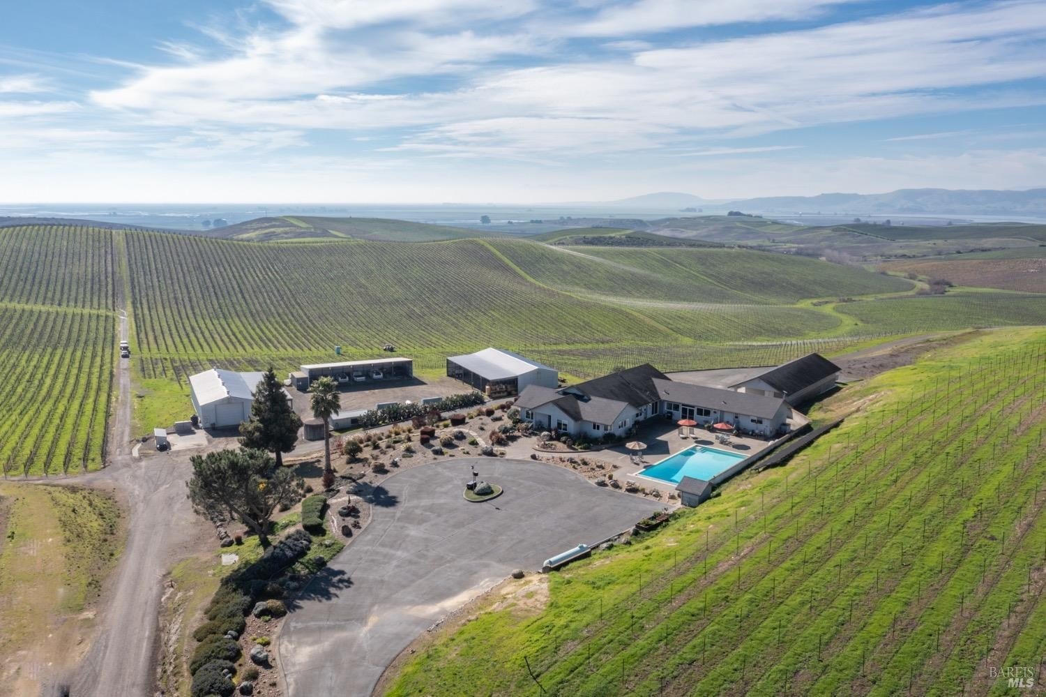 Single Family - 5933 Haire Lane, Napa, CA