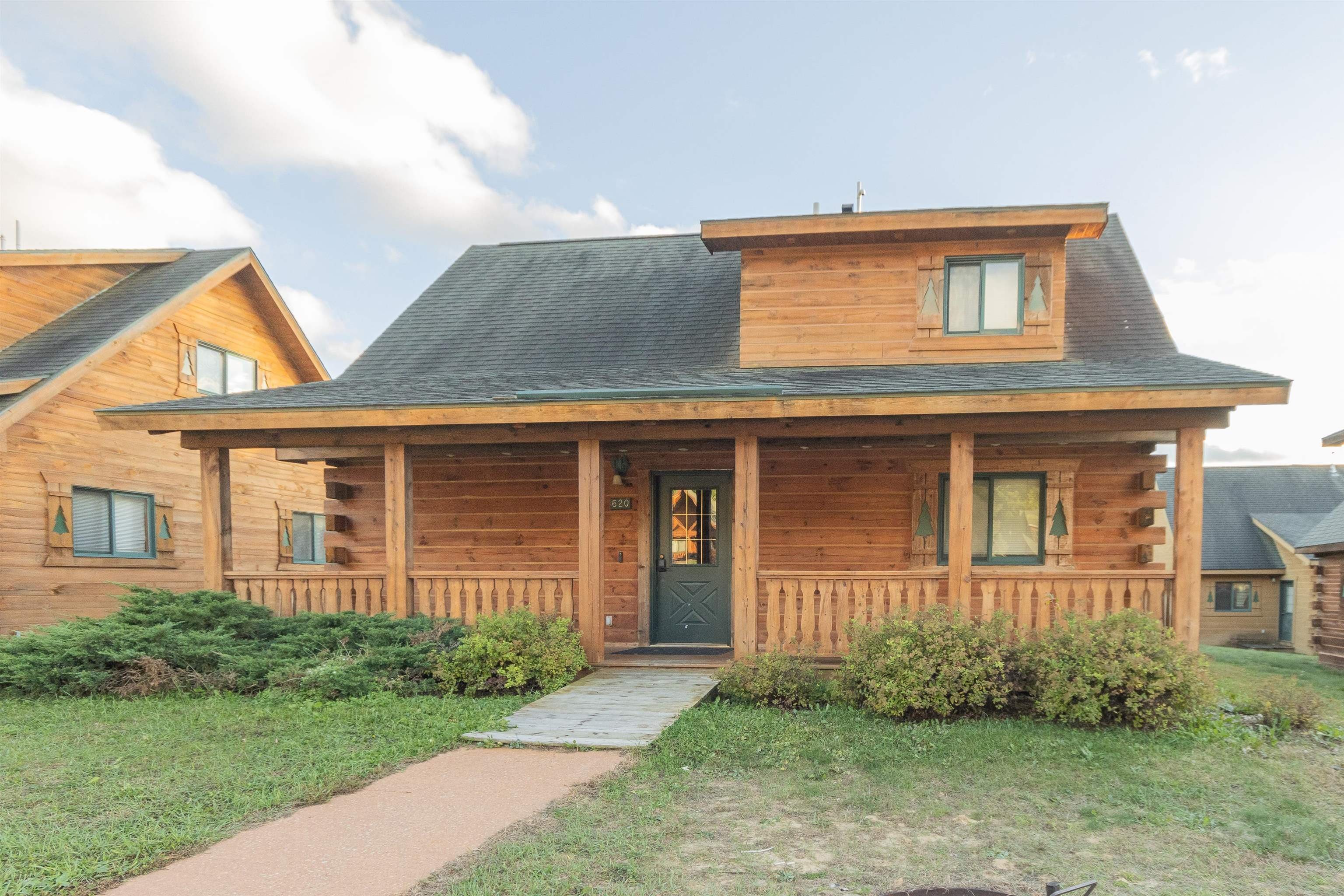 Single Family 3BR 2BA - 620 Sandy Beach Court, Warrens, WI