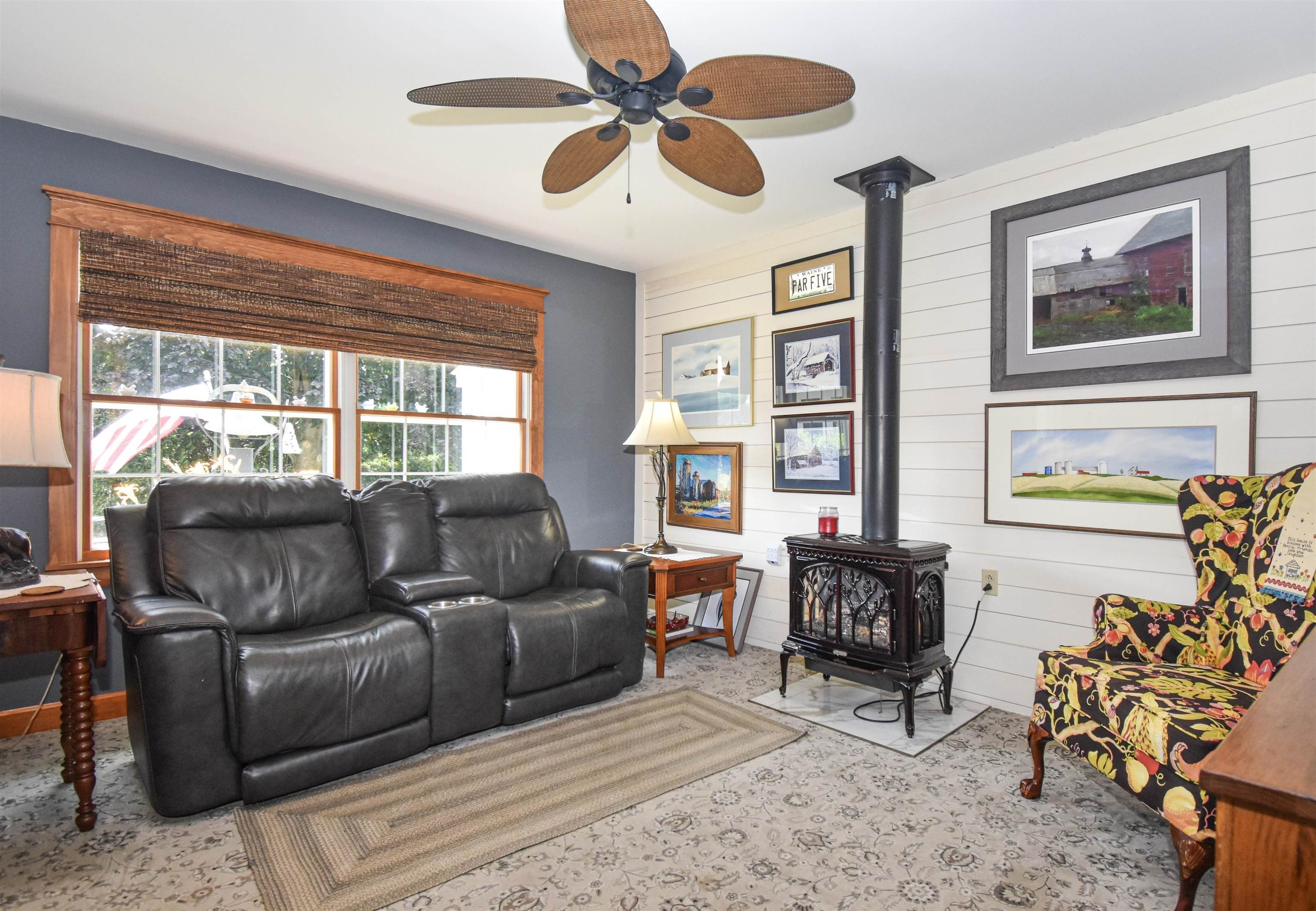 Single Family 4BR 4BA - 8 Green Meadow Acres, Vergennes, VT