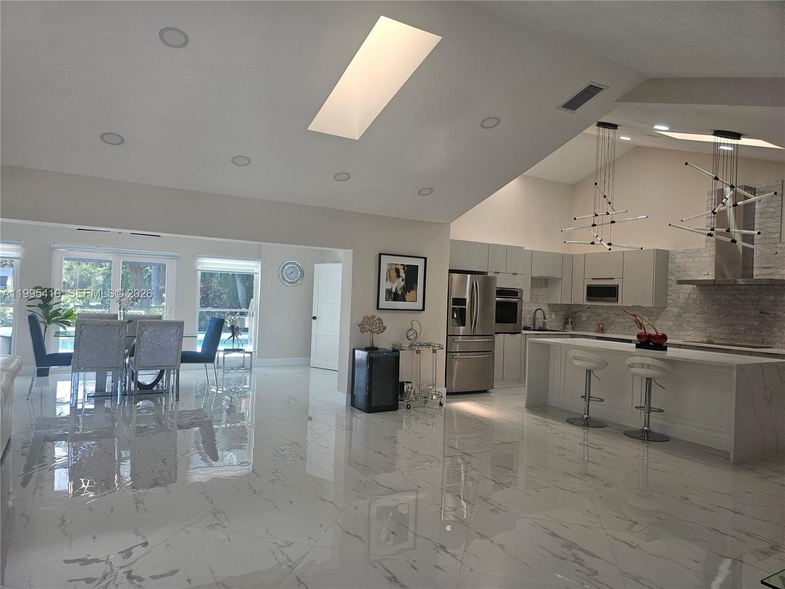 Single Family 4BR 2BA - . Alford court, Palm Beach Gardens, FL