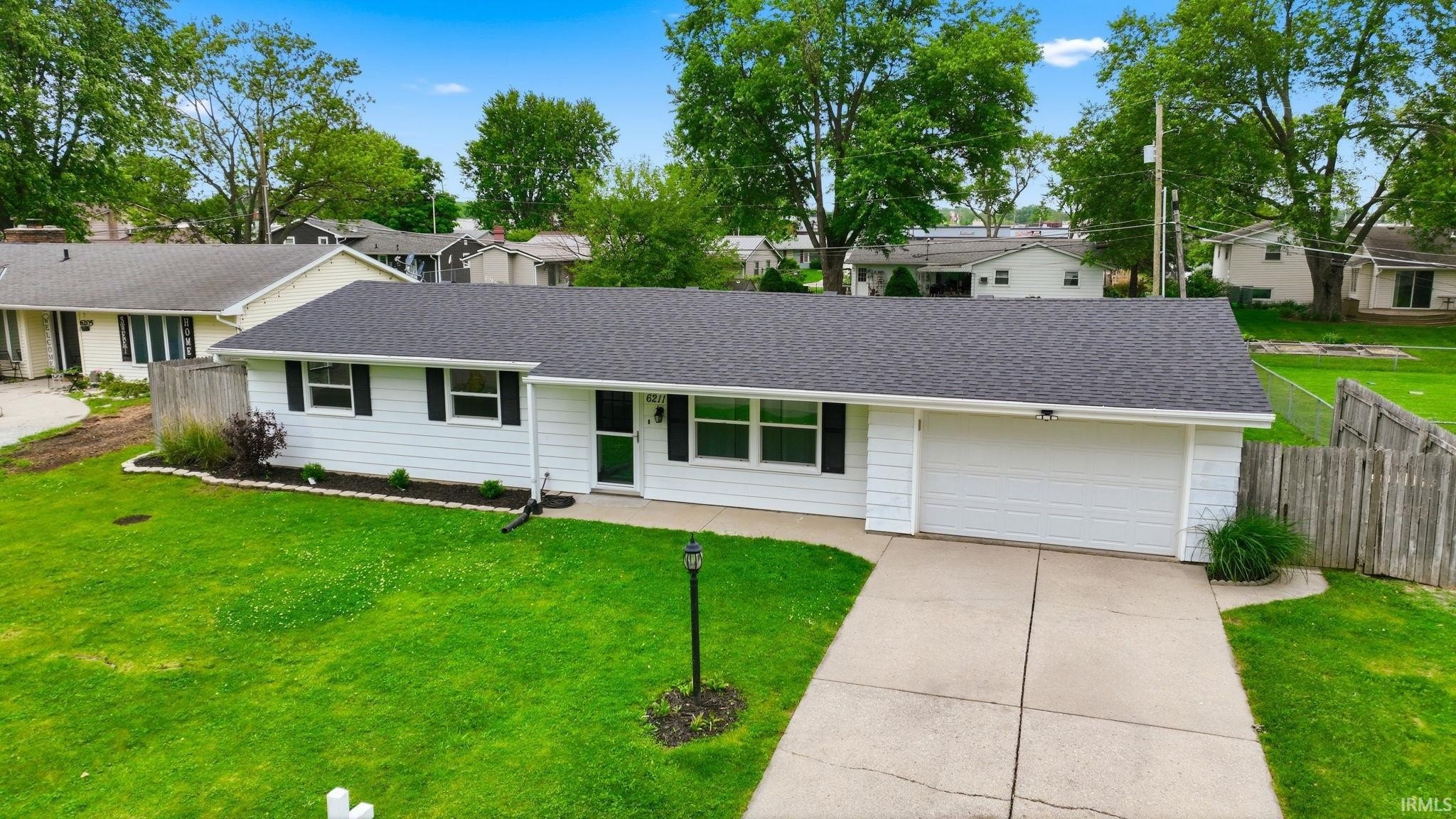 Single Family 3BR 1BA - 6211 Glenview Drive, Fort Wayne, IN