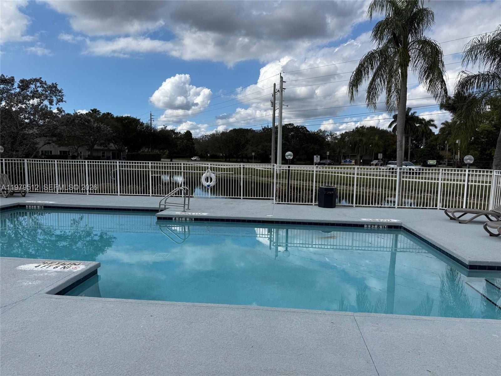Condo 1BR 2BA - 13090 Vista Isles Dr., Sunrise, FL