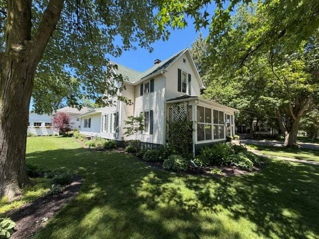 Single Family 3BR 2BA - 158  N. Madison Street, Nappanee, IN