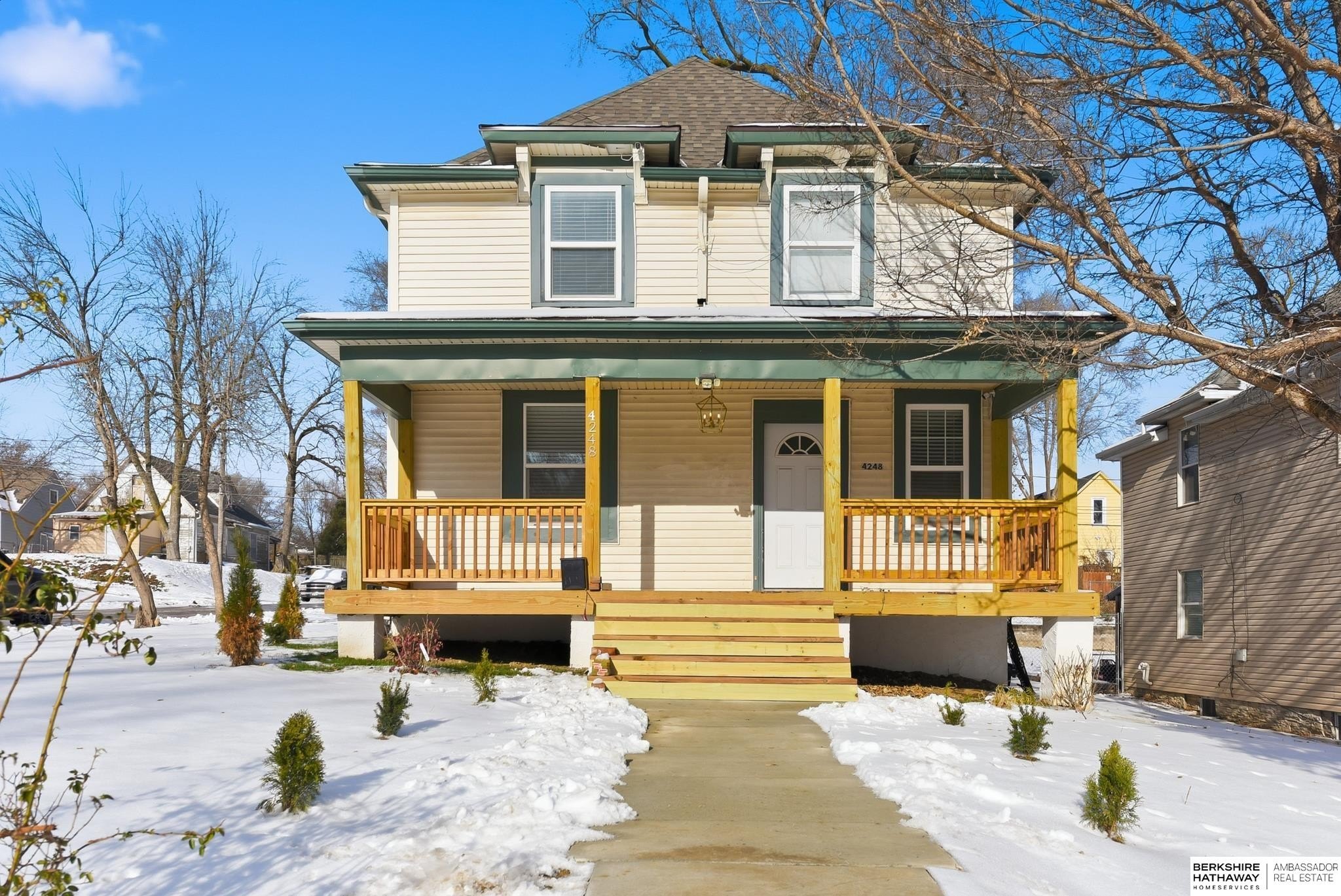 Single Family 3BR 2BA - 4248 Burdette Street, Omaha, NE