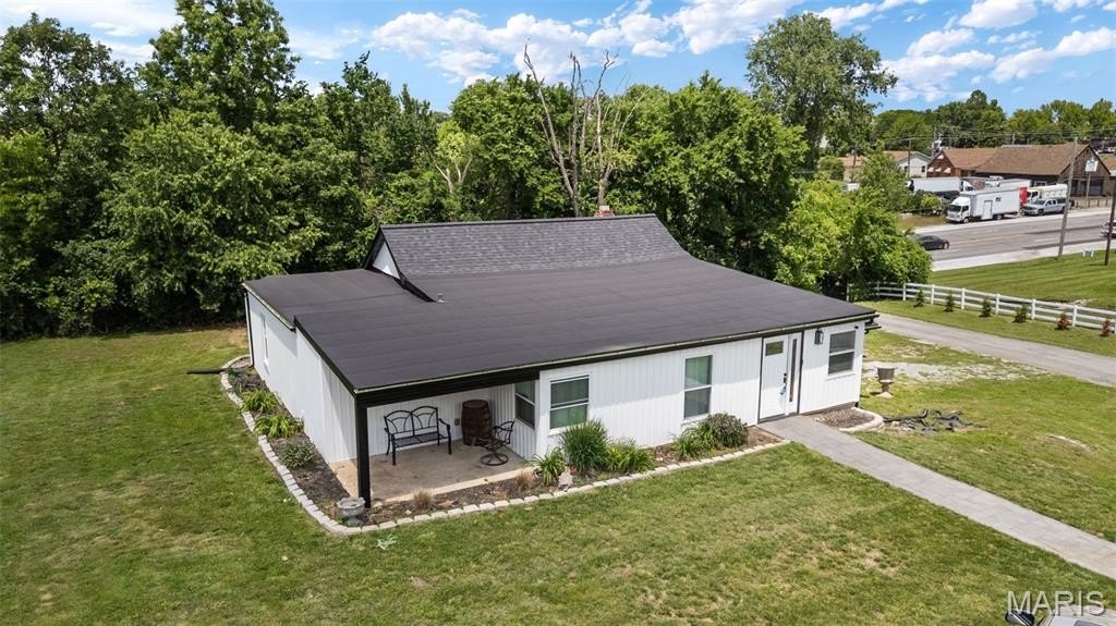 Single Family 2BR 2BA - 5444 Lemay Ferry Road, St Louis, MO
