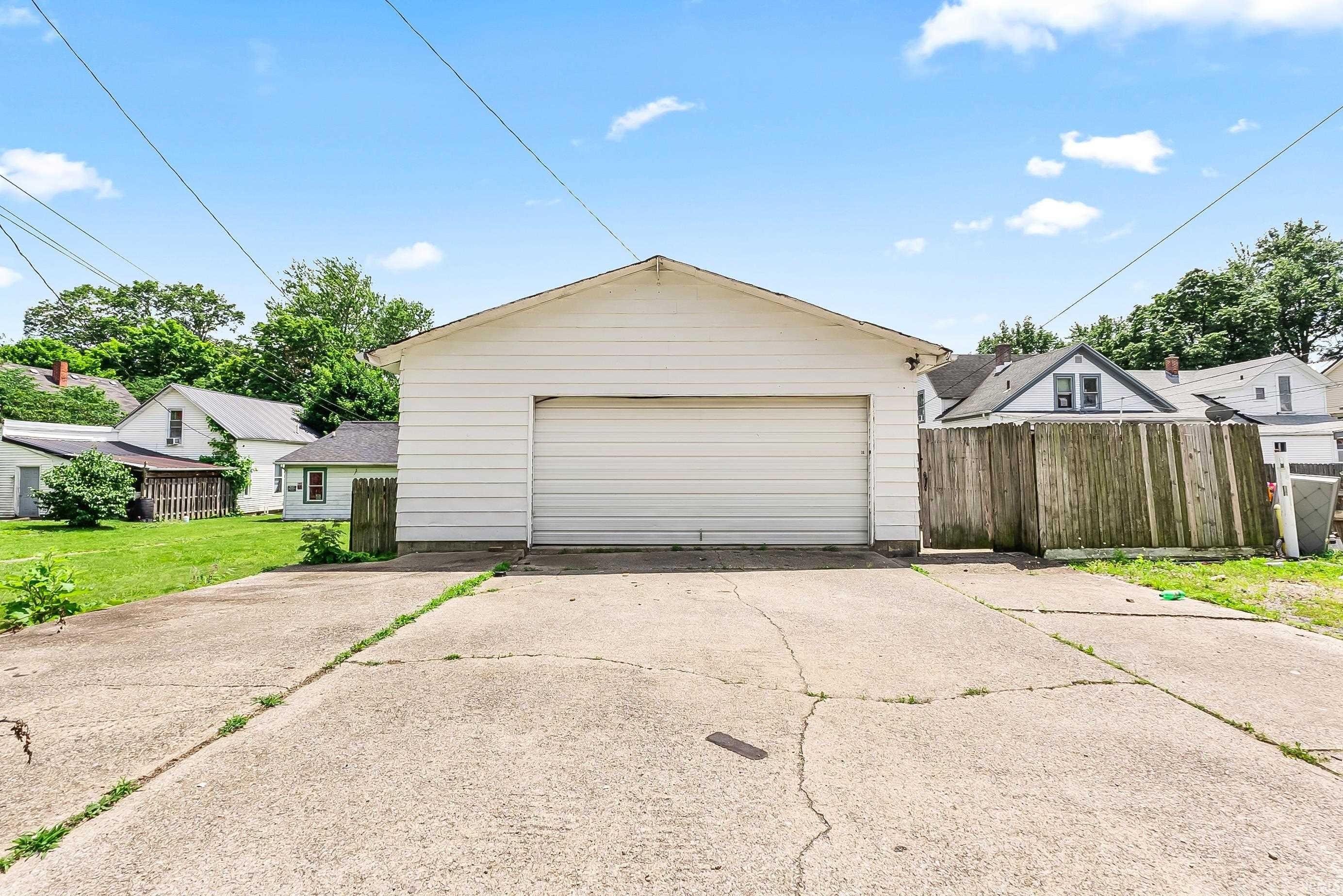 Single Family 3BR 2BA - 1828 mary Street, Fort Wayne, IN