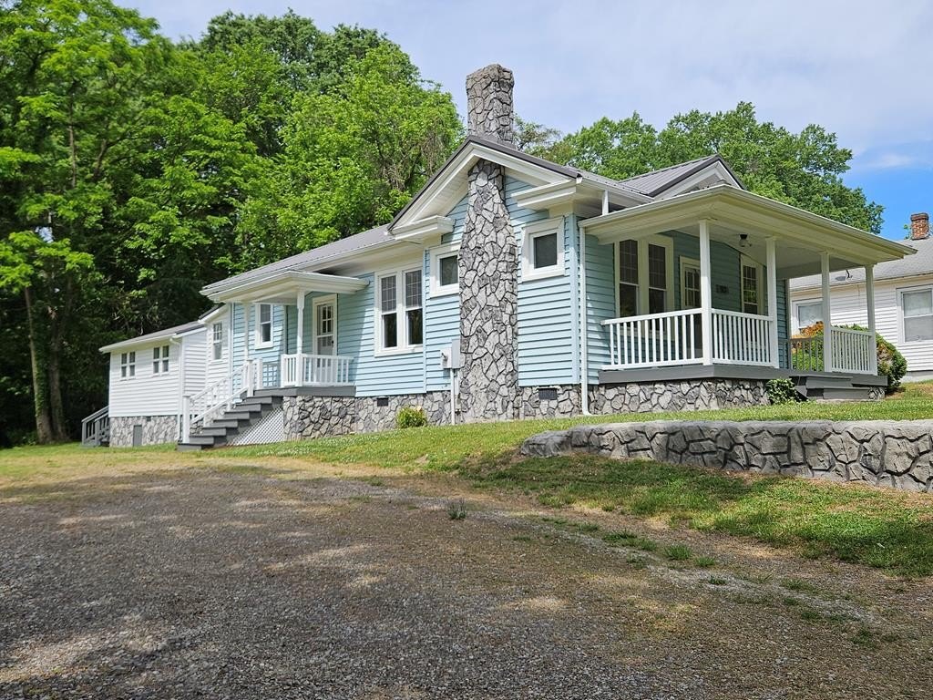 Other 4BR 2BA - 913 W Osborn, Farmville, VA