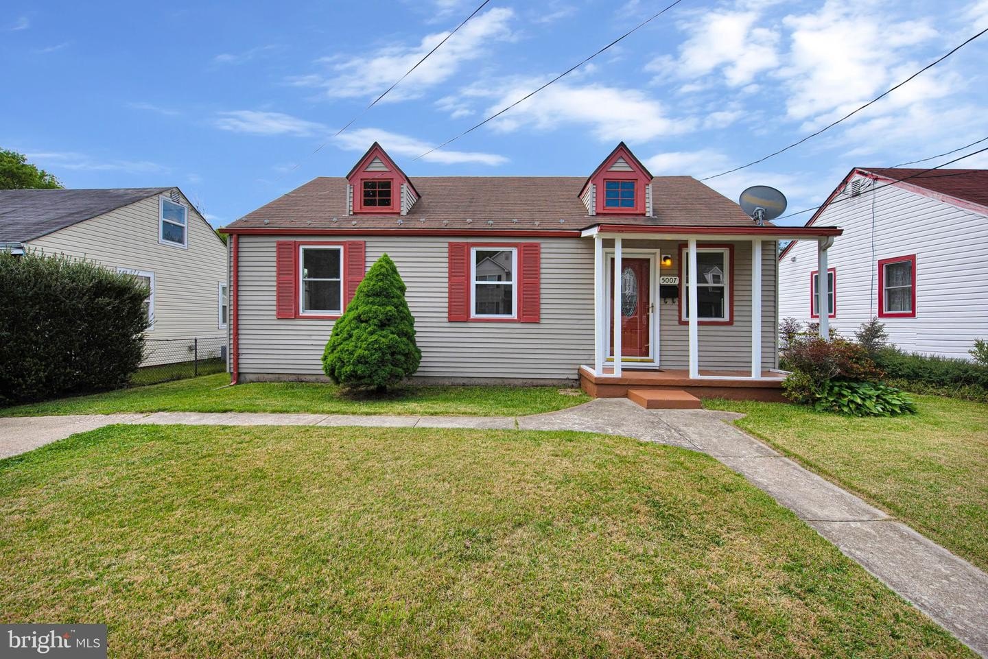 Single Family 3BR 1BA - 5007 SOMERSET RD, RIVERDALE, MD